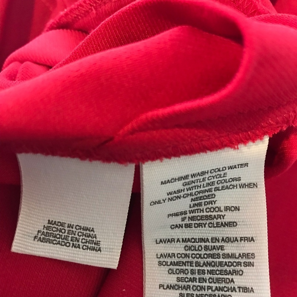 Red Blouse - Picture 5 of 6